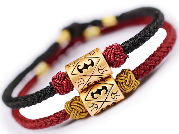 Tibetan Buddhist Lucky Charm Bracelet